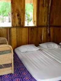 Stayed on a Kelong just off the island, took boat to visit, island seems abandoned now, went snorkelling,