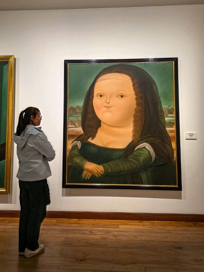 Colombia 🖼️ Bogotá Museum Travelogue | Adorable Oil Paintings - A delightful surprise 🖼️
