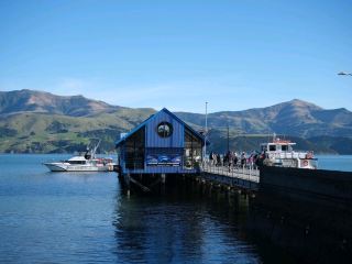 아카로아(Akaroa) — "뉴질랜드 속 작은 프랑스 마을"