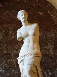 🏛️ Louvre Museum | Discovering the Three Greatest Treasures of the Louvre