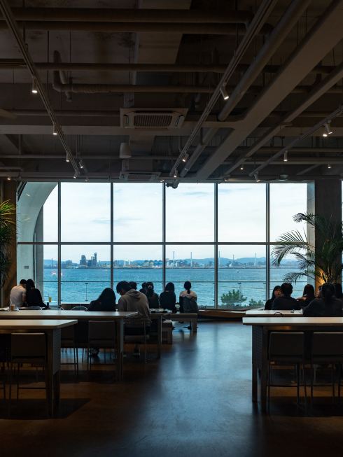 O'Bremen: The Ultimate Ocean View Cafe in Pohang 🌊