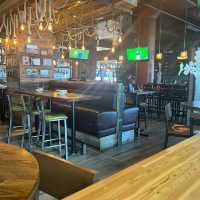 Goodman Pub and Kitchen：多元化菜單，受歡迎的口碑