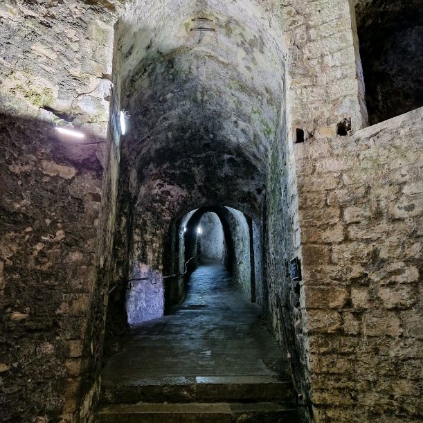 🕳️🔒 Unraveling the Secrets: Discover Dover's 🚧 Secret Wartime Tunnels 🌊🔍


