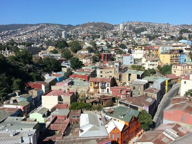 Vibrant Valparaíso