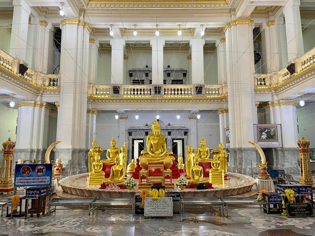 The egg pagoda in Thailand 🇹🇭 