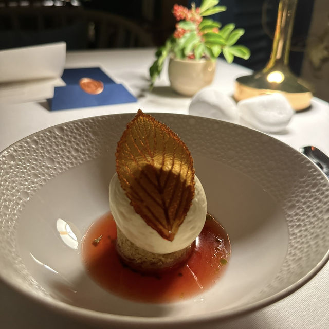 ION Harbour by Simon Rogan: A Seafood Delight 🦞🌊