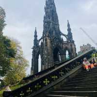 Exploring Edinburgh in one day!!! - The Magical City of Scotland.