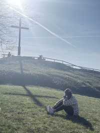 Sunny hike 