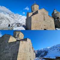 Gergeti Trinity Church – The Crown Jewel of the Kazbegi Tour ⛪🏔️
