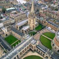 Enjoy your visit to Oxford, the city of dreams!