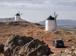 โรงสีแห่งลามันชา: เส้นทางของดอนกิโฆเต้และสายลมที่ไม่เคยเหนื่อยล้า