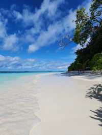 Royal Island Resort & Spa — Where the Maldives Feel Like a Forgotten Dream