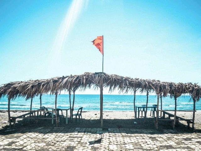The Black Sand Beach in Vigan 🇵🇭