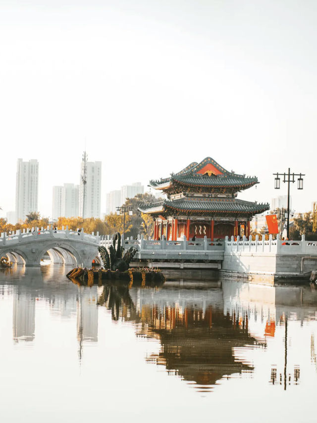 太原的地標雙塔凌霄所在地雙塔公園