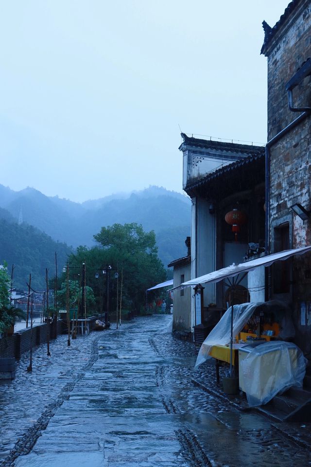 "迷人瑶里，打卡江南古韵之旅"