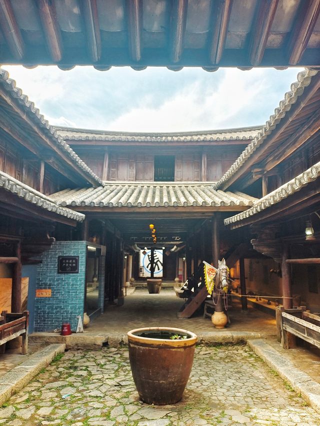 大理祥云云南驛•最早叫雲南的地方•最寬的茶馬古道最大的馬店