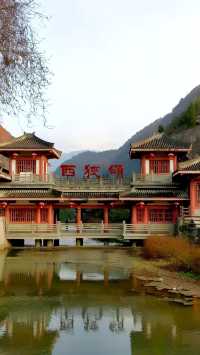 成縣西峽頌風景區位於甘肅省隴南市成縣縣城