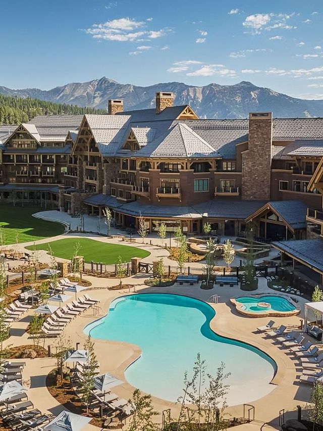 🏔️ Big Sky's Best Stays: Luxe Lodging Unveiled 🛎️