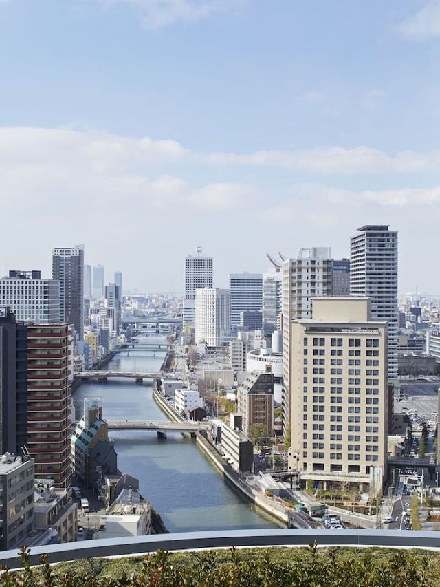 🌸 Osaka's Hidden Gem: Mitsui Garden Hotel with Onsen! 🏨✨