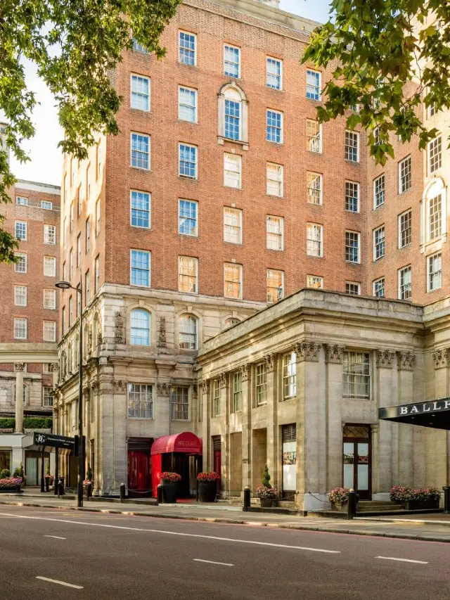 🌟 Luxe London Lodging: JW Marriott Grosvenor 🌟