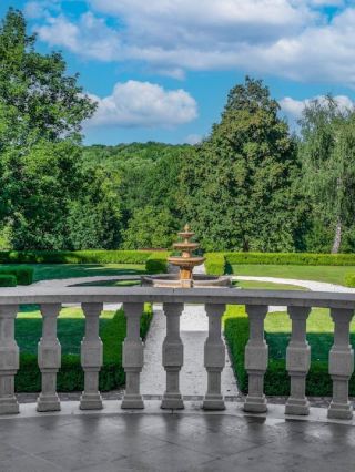 🏰✨ Unveil Hungary's Hidden Gem: La Contessa Castle Hotel 🌟