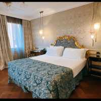 Luxurious stay in Venice 