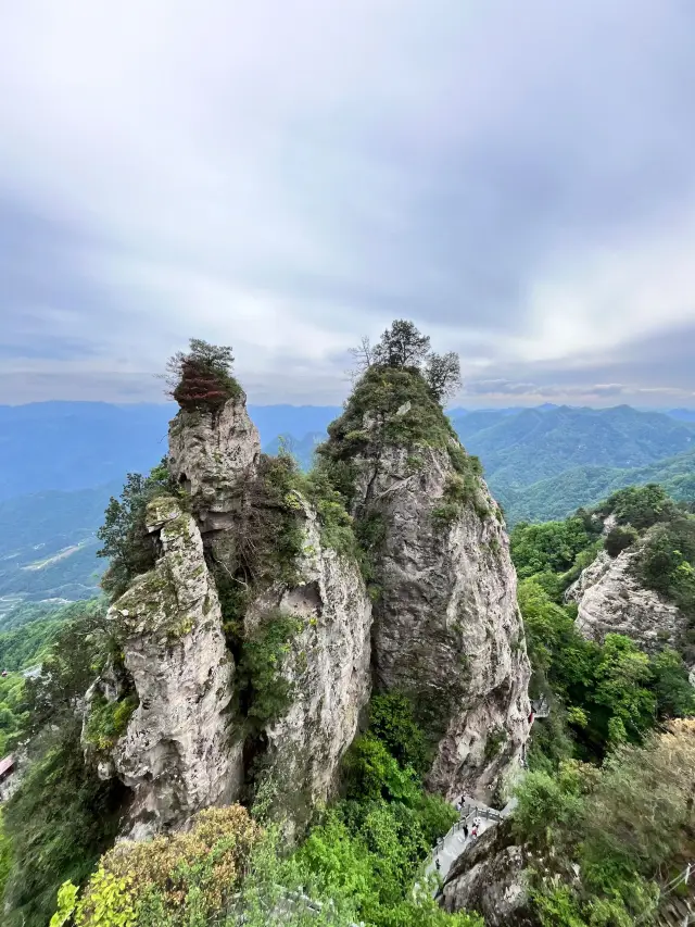 Daming Peak, Shiyan, Hubei | A fairyland hidden in Hubei. 