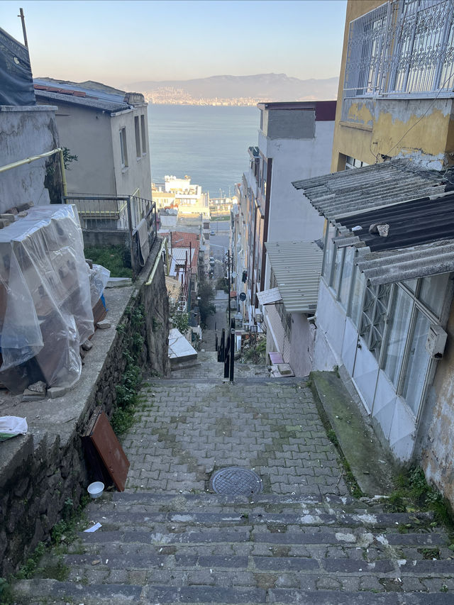 伊茲密爾及以弗所。