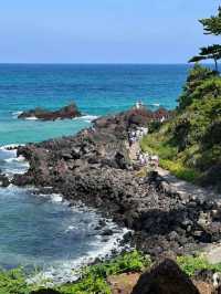 Discover My Favorite Coffee Shop in Aewol, Jeju Island!