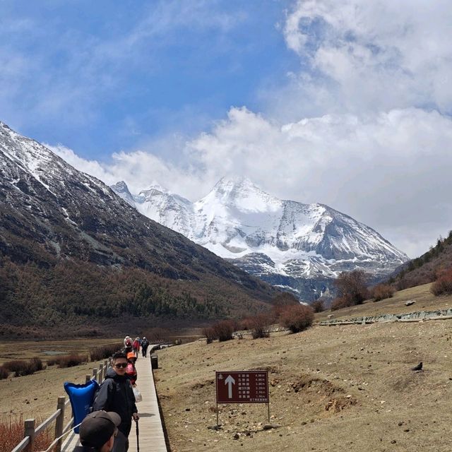 Majestic Mountains of Western Sichuan: A Journey Through Nature's Grandeur