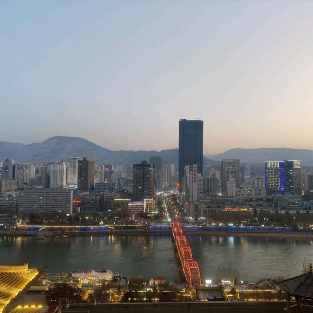 Sunset Views and City Lights: The Best of Lanzhou from Baitashan