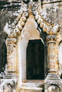 曼德勒·瑪哈昂美僧院