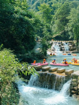 High-speed rail direct access! I've discovered the ultimate water adventure spot near Chengdu!