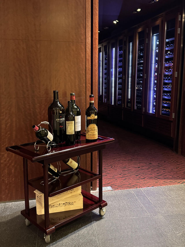 🍷沙田凱悅酒店私藏寶藏！Tintin Bar復古爵士夜太適合Happy Friday啦～