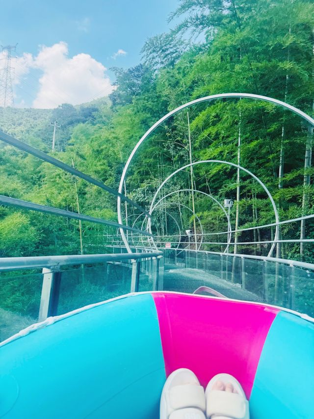 安吉隱將谷瀑布漂流｜江浙滬高溫天救命指南！濕身狂歡太解壓
