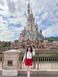Dreamy Castle Disneyland in Hong Kong♥️🌸