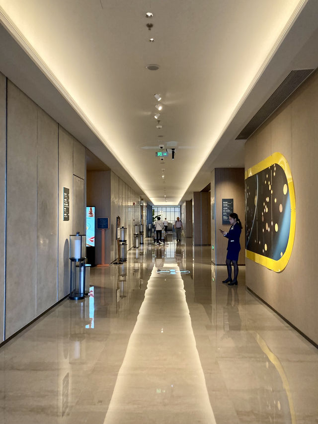 Holday Inn Shanghai Pudong Airport