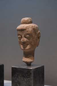 閉展倒數計時6天｜泥塑佛首系列