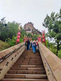 寶子們！二郎山——登山與人文景觀的絕佳勝地啊！