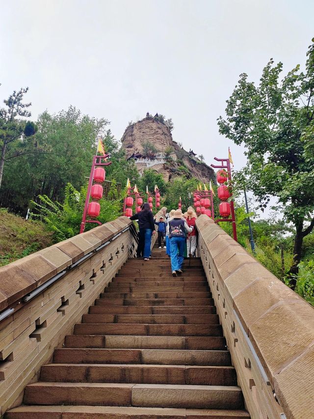 寶子們！二郎山——登山與人文景觀的絕佳勝地啊！