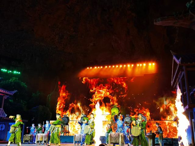 騰龍洞震撼必看！《夷水麗川》第15662場精彩回顧