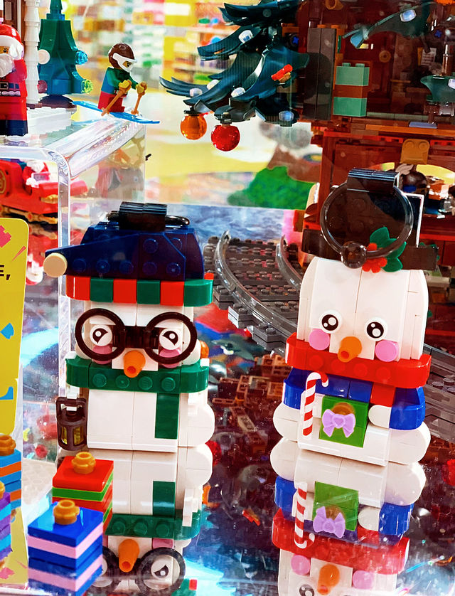 上海樂高樂園聖誕季巨嗨10米高聖誕樹超美！