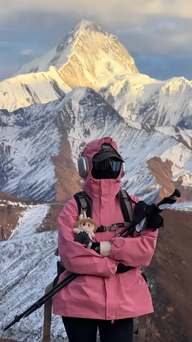 原來冷嘎措的日照金山 才是川西頂流！！！