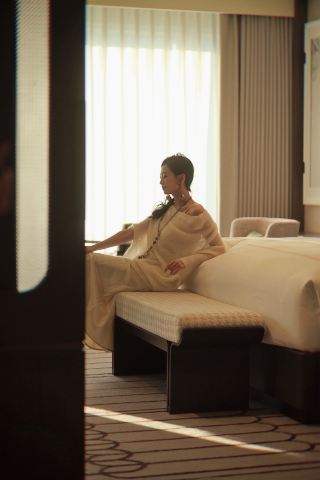 Urban Oasis for Quiet Moments｜Dazzling Pengcheng, Renewed Return｜The Ritz-Carlton, Shenzhen Galaxy