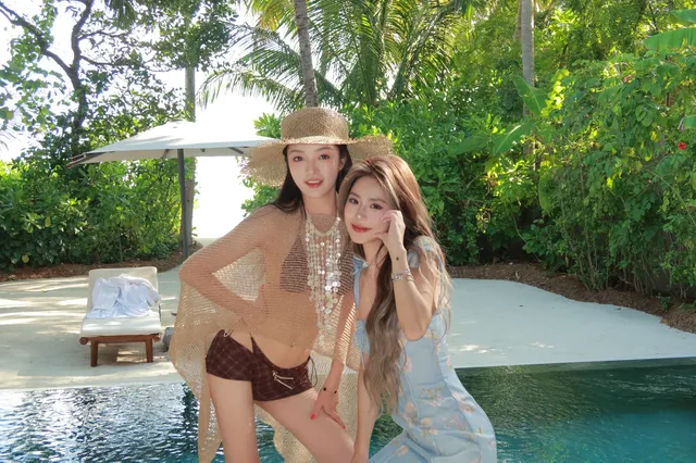 不是在旅遊就是在旅遊的路上