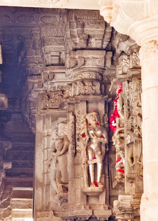 世界を巡るシリーズ インド：ジャイナ教千柱寺院 | Trip.com