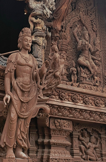 タイの伝統的な彫刻 タイ パタヤ 真理寺 木造タイ式建築の頂点 | Trip.com パタヤ