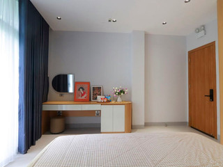 Over 50 per person by West Lake in Hanoi! Valora Residence offers unbeatable value