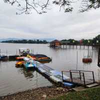 Bukit Merah Laketown Resort