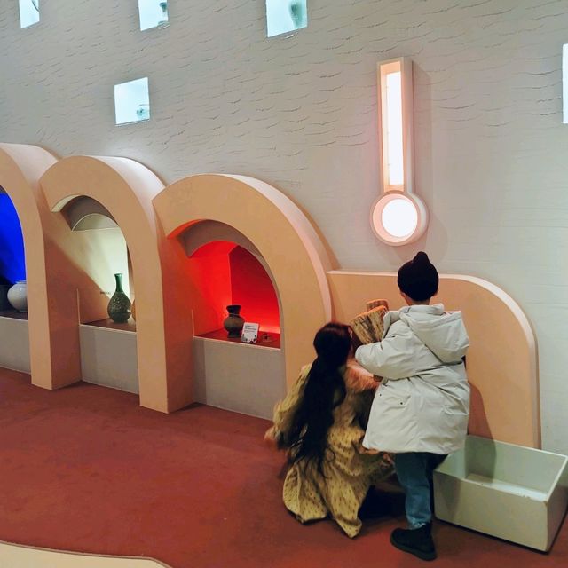 전통 문화와 유물에 대해 배우는 체험형 전시💕